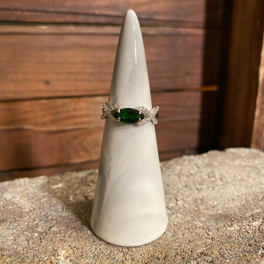 Russian Chrome Diopside & White Zircon Ring